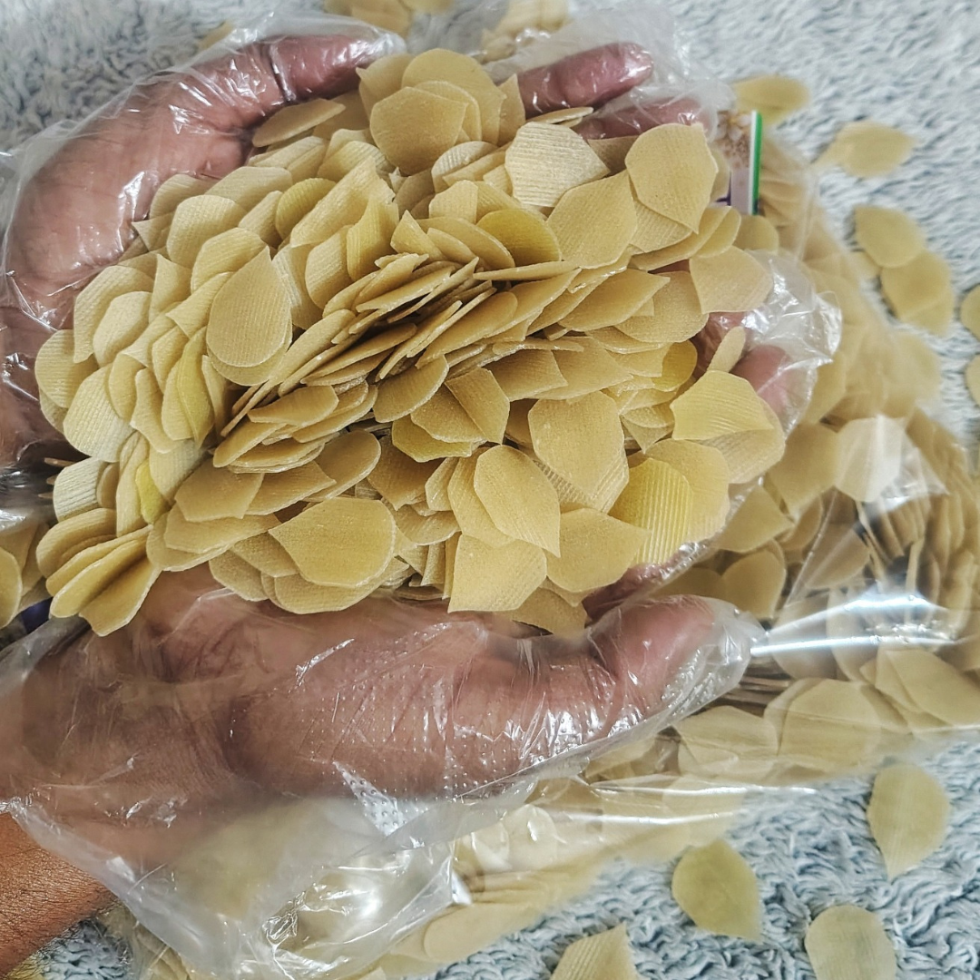 প্রিমিয়াম স্বাদের ২ ধরণের পাপড় - Image 4